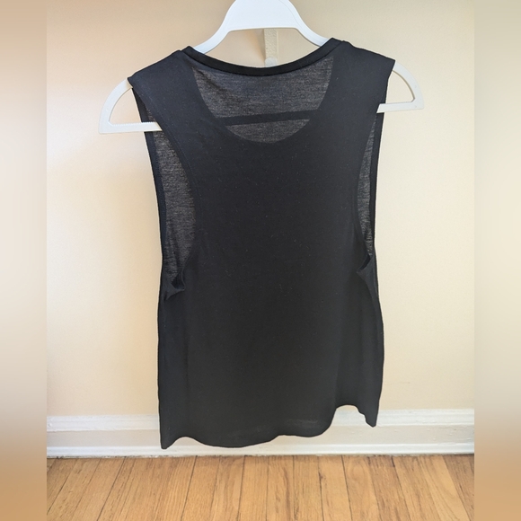 FLEO Muscle Tank - Picture 5 of 5